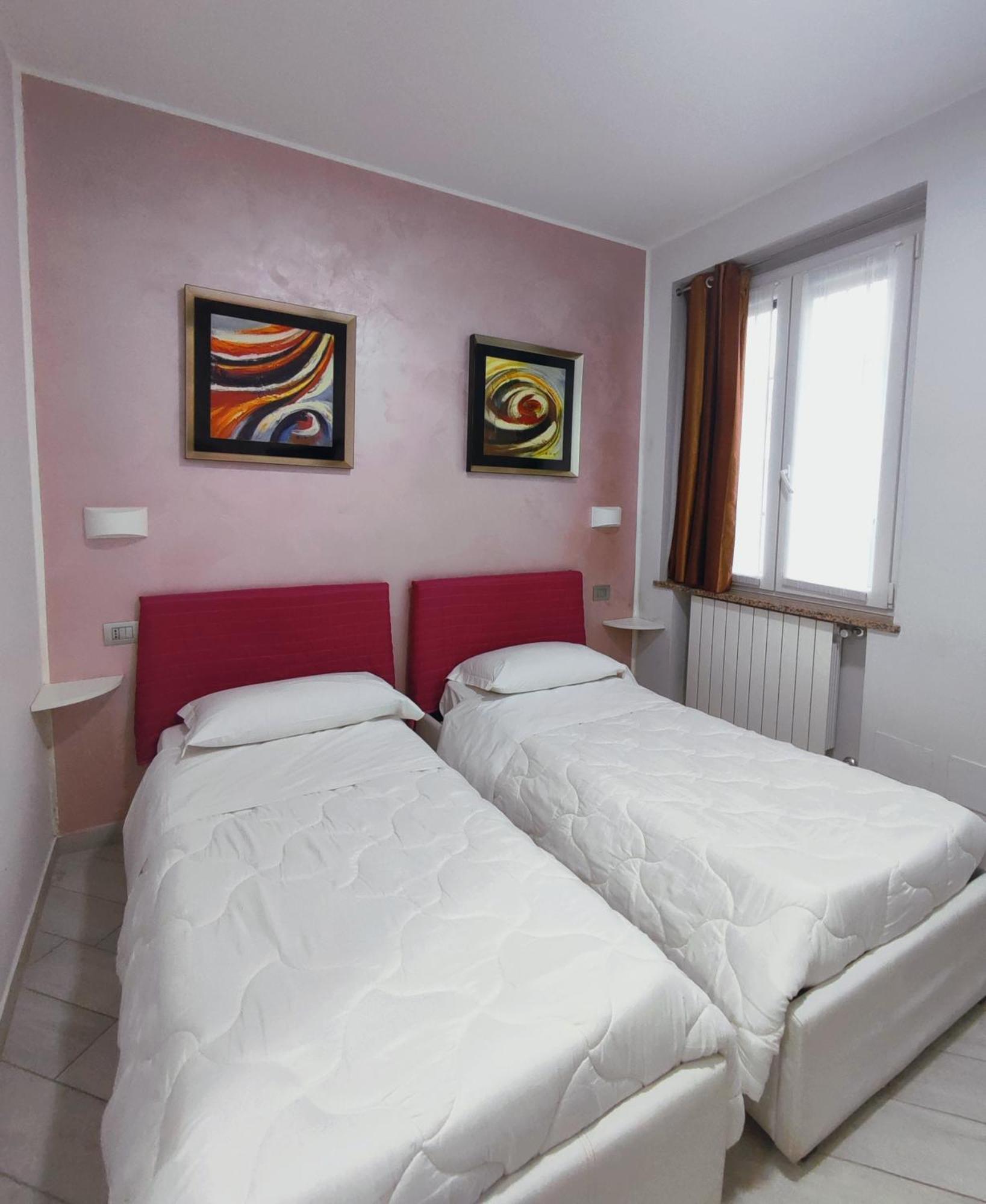 Villa Ormeni Cardano Al Campo Cameră foto